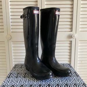 Hunter | Original High Gloss Tall Rainboot in Black